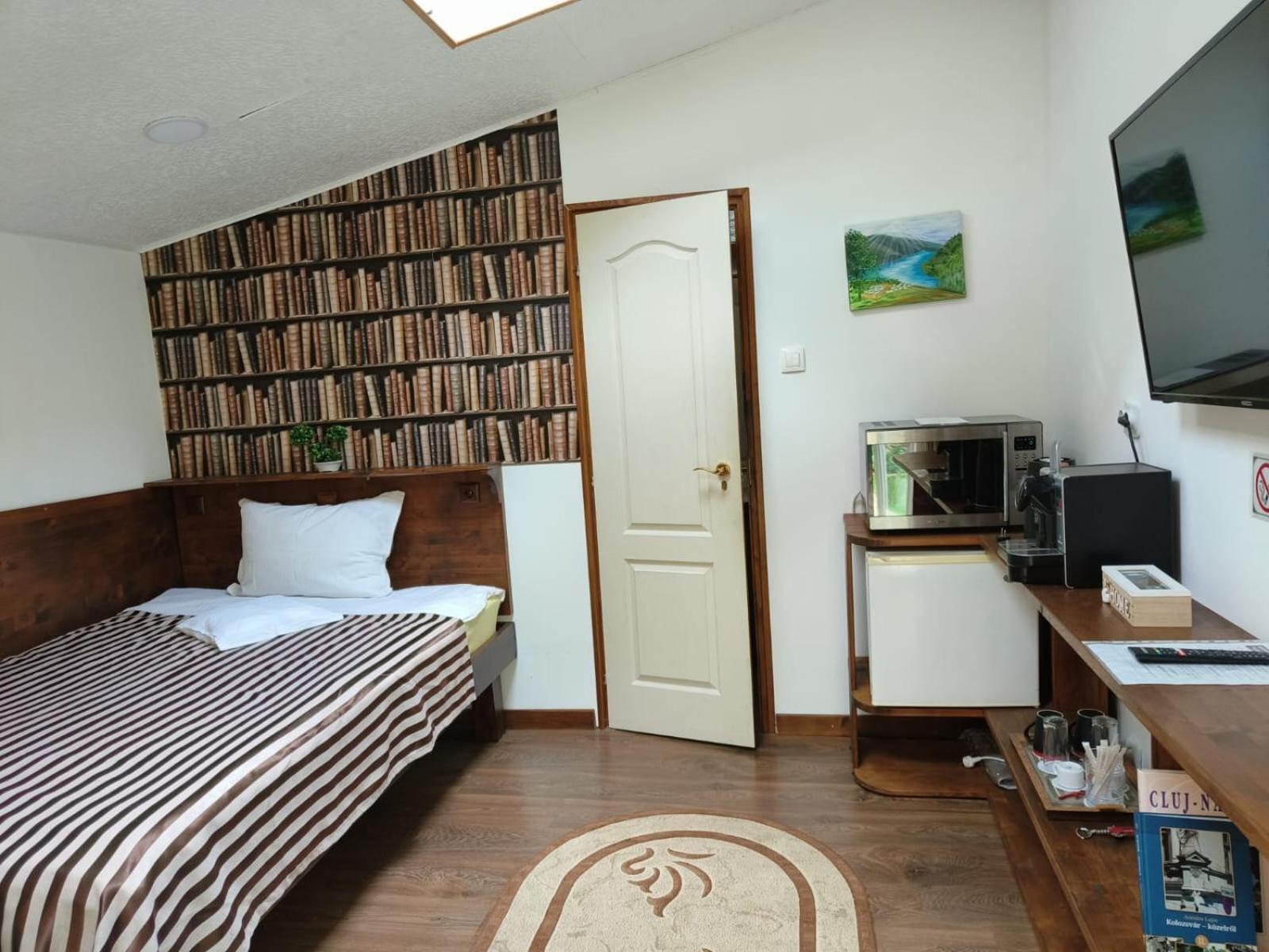 Cluj Center 2 Hotel ภายนอก รูปภาพ